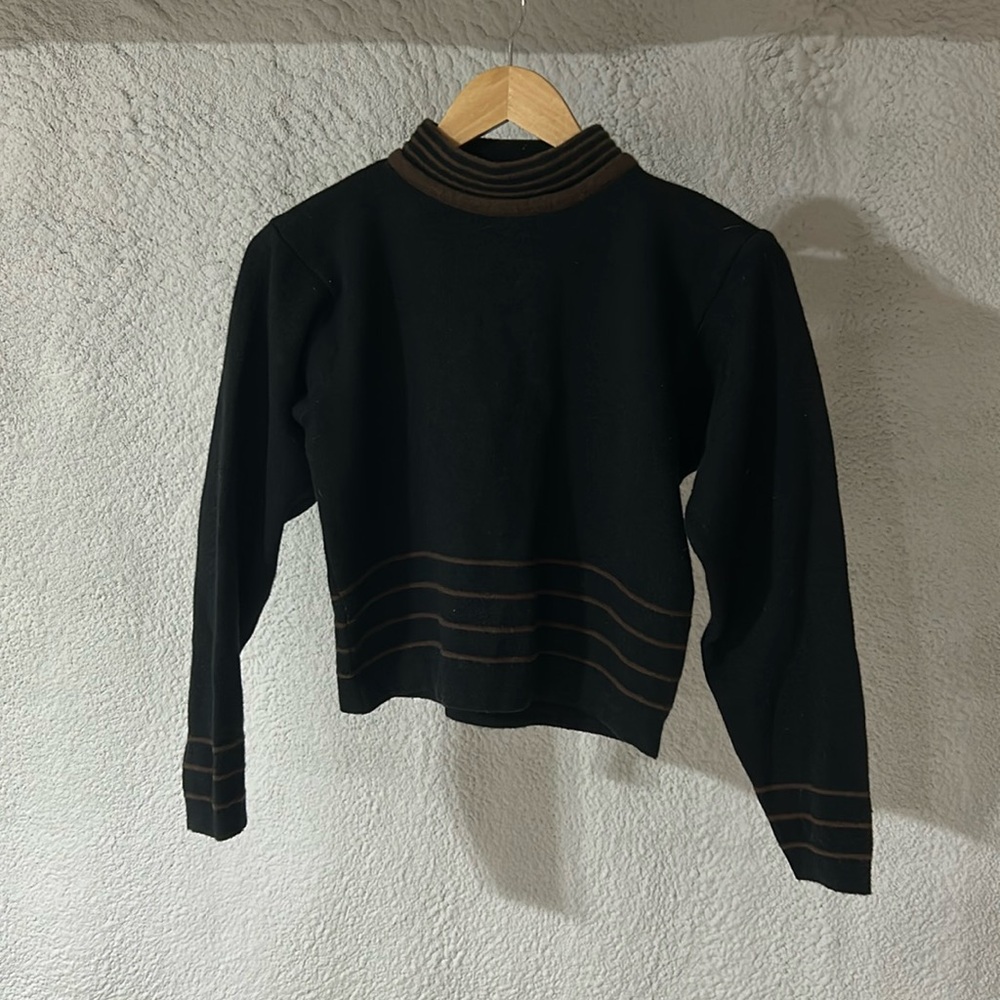 80s cropped sweater